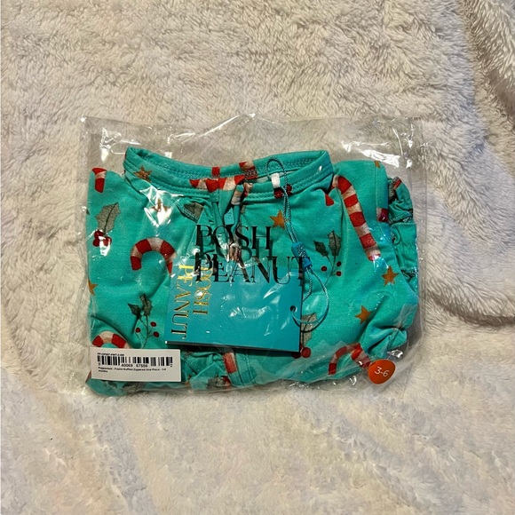 Posh Peanut Peppermint Ruffled Zippered Footie 3-6 months, NWT! - Picture 3 of 3